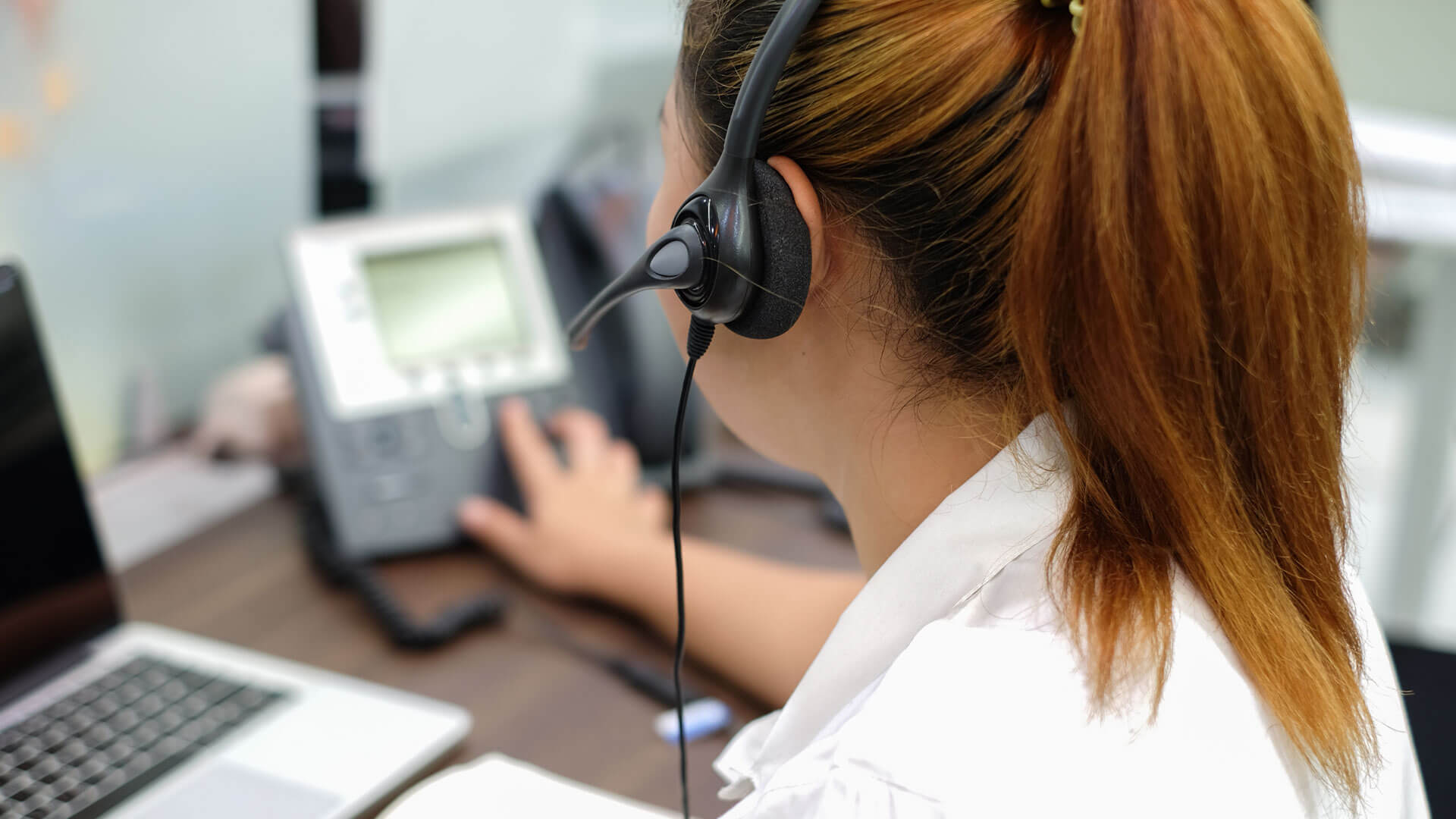 Are VoIP Phone Systems Needed in a Cellular World?